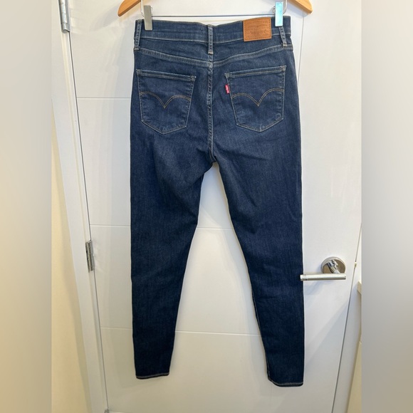 Levi’s High Rise Super Skinny jeans. size 28. Brand new condition - Picture 5 of 5